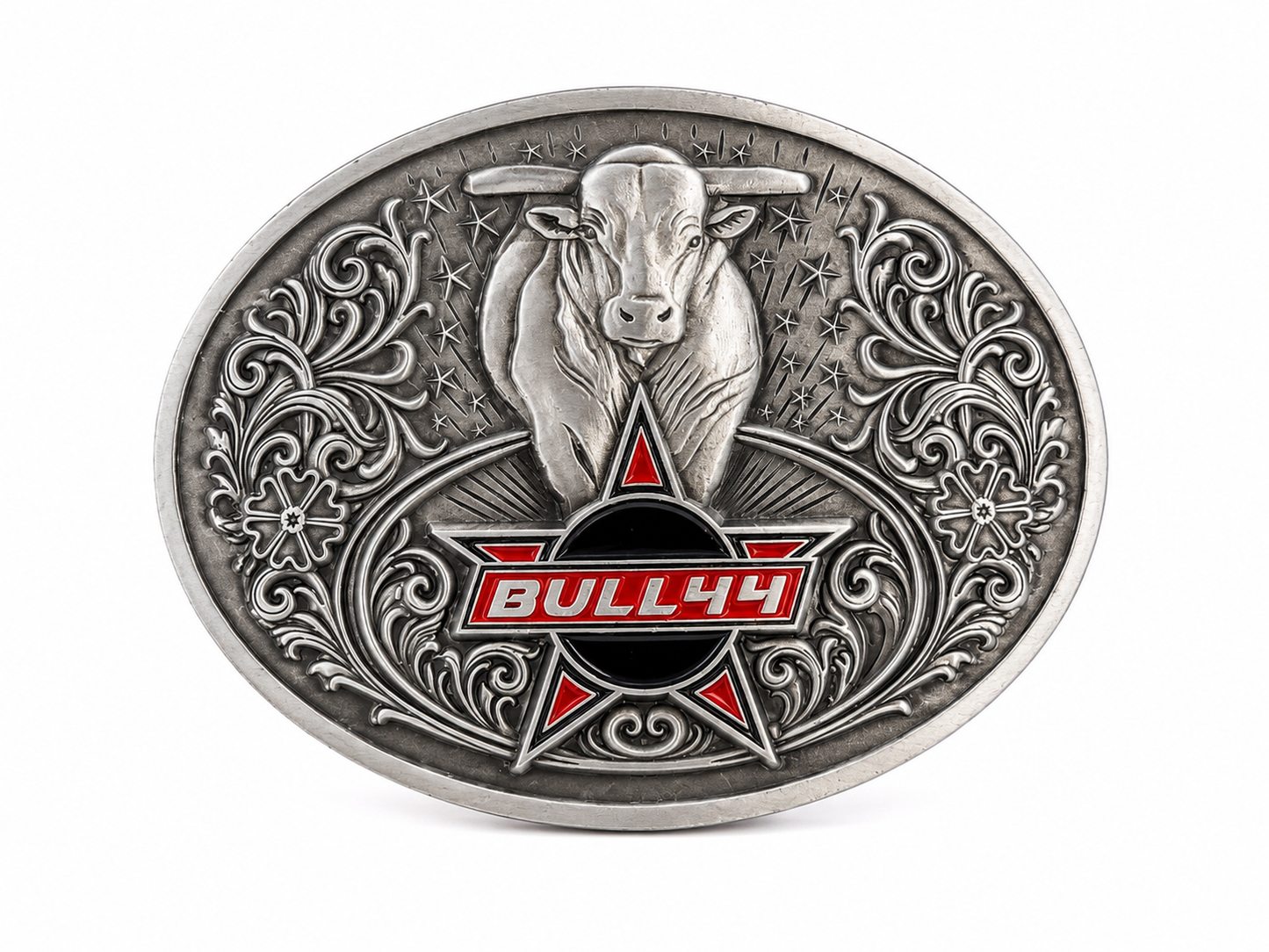 Hebilla de cinturón metálica con diseño de toro en relieve y acabado plateado antiguo.