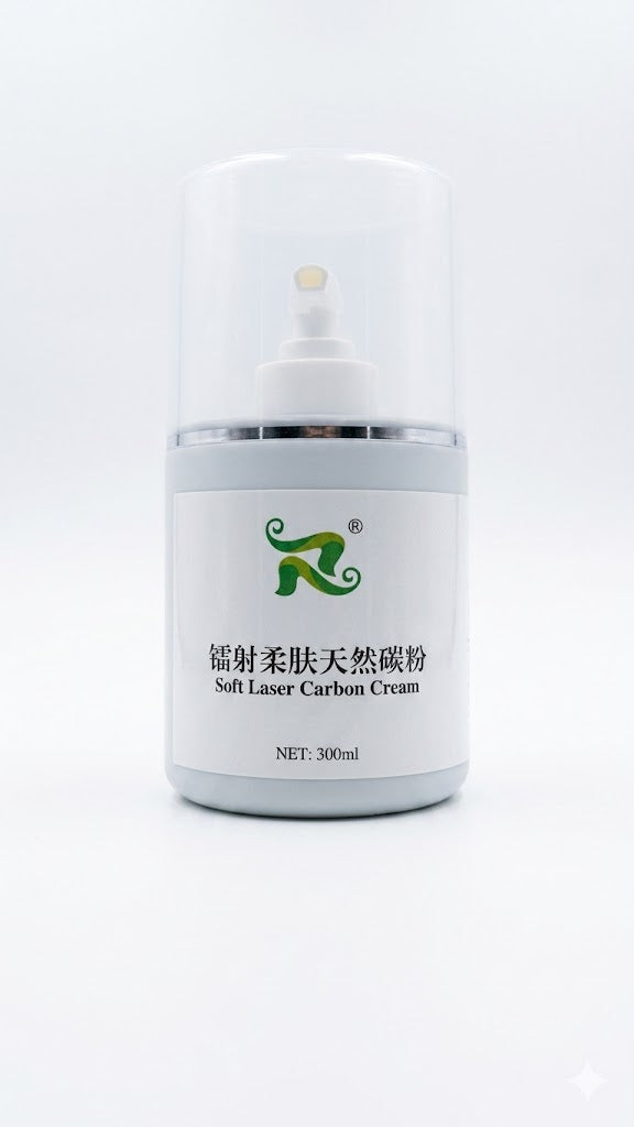 Crema de carbono suave de 300 ml diseñada para utilizarse con tratamientos láser de rejuvenecimiento facial.