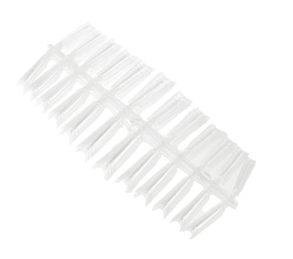 Puntas de uñas postizas transparentes.