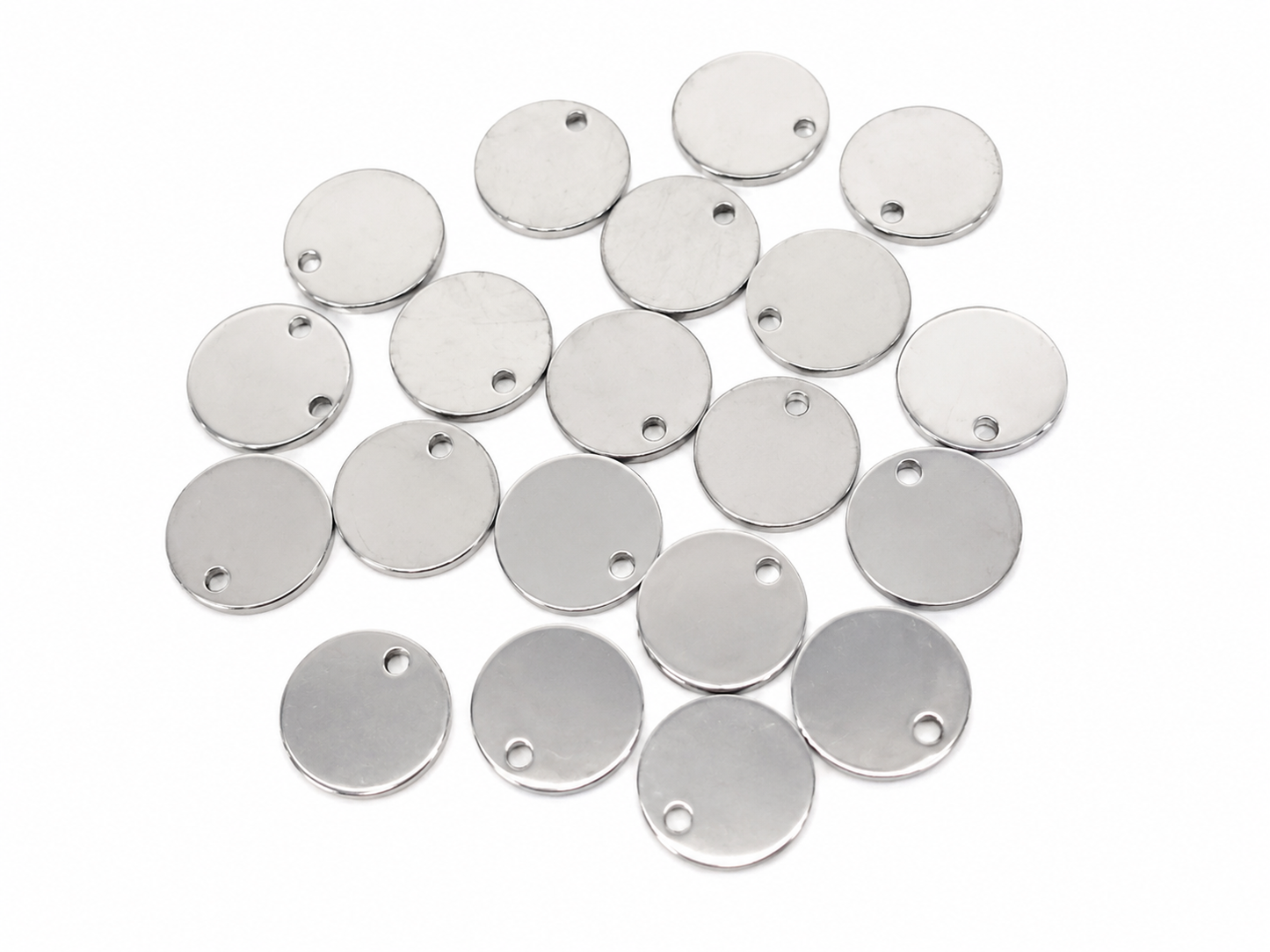 Set de Dijes Redondos de Acero Inoxidable para Grabado y Personalización.