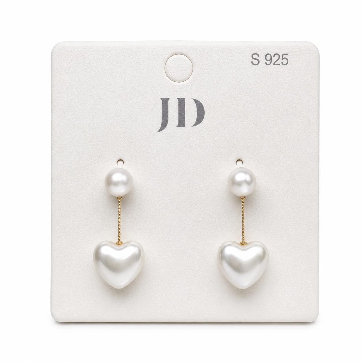 Aretes colgantes con corazones blancos y diseño elegante.
