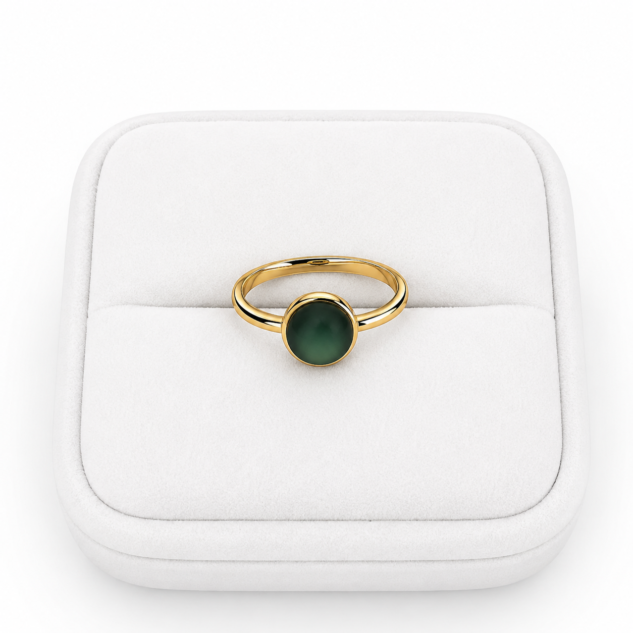 Anillo Dorado con Diseño Circular Verde, Talla 8.