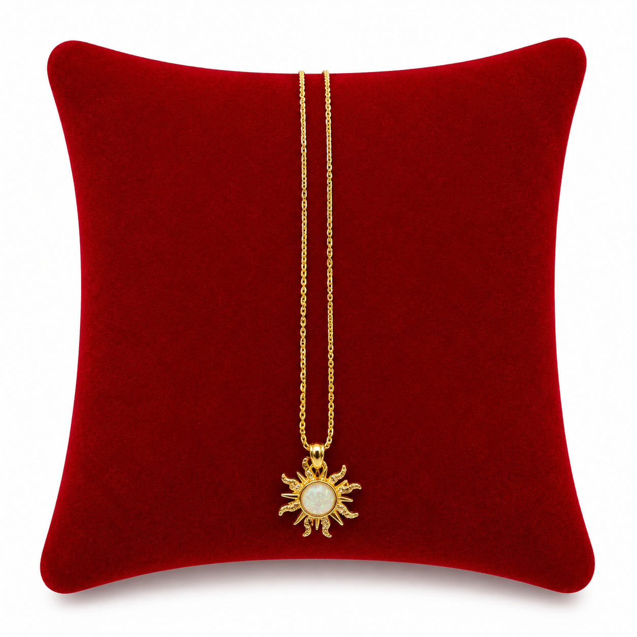 Collar con Colgante de Sol y Piedra Opalescente en Color Dorado.