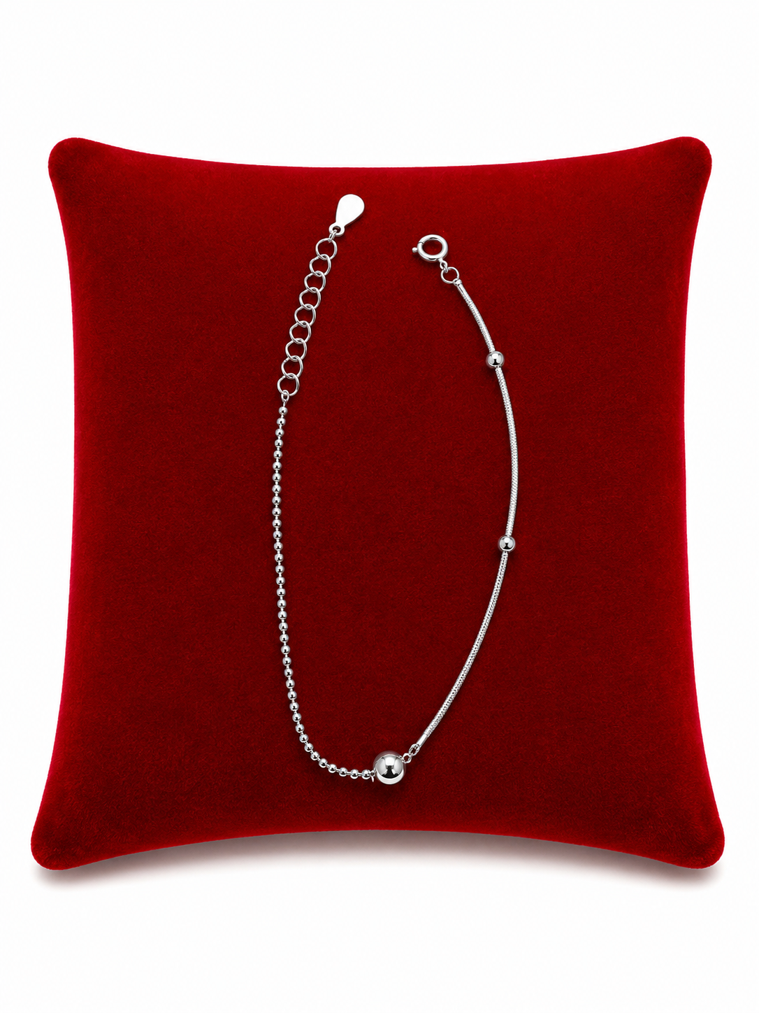 Pulsera Delicada Plateada con Cuentas Decorativas Ajustables.