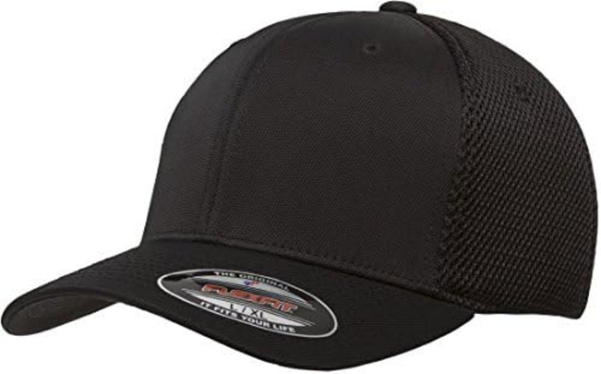 Gorra deportiva negra con visera curva y paneles traseros de malla.
