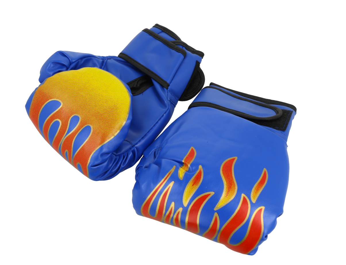 Guantes de entrenamiento de boxeo para niños con diseño de llamas azules y rojas.