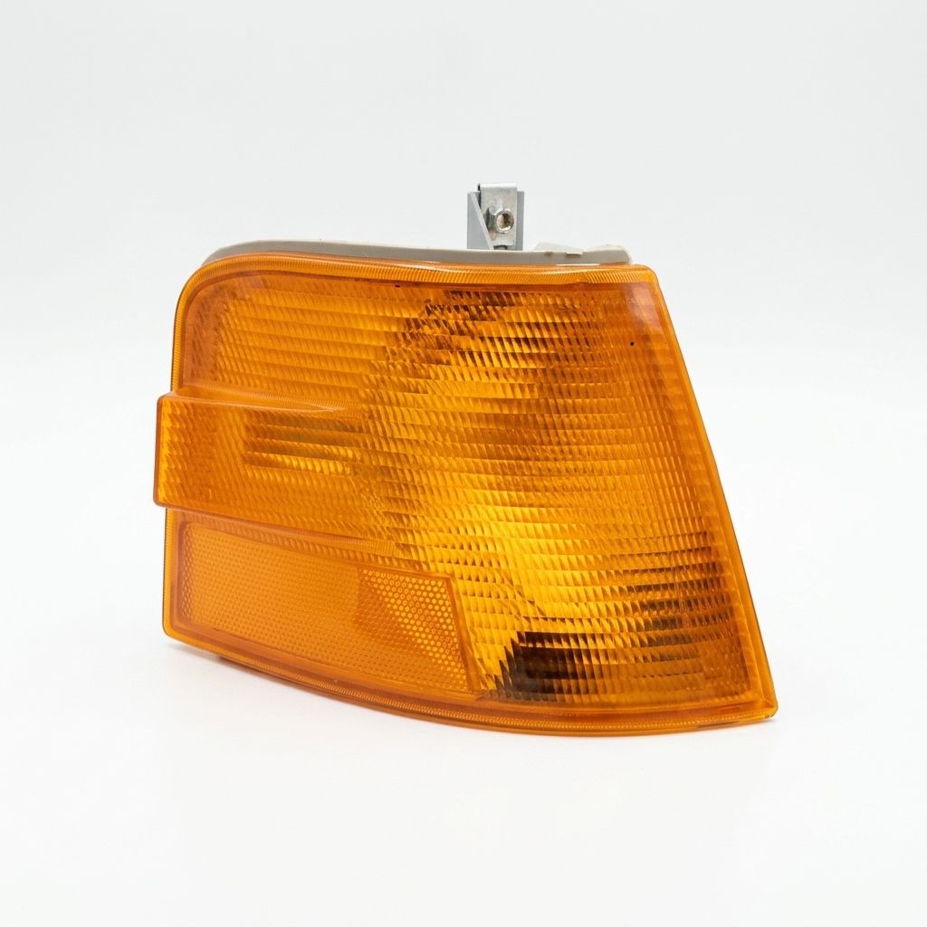 Luz direccional y de esquina lateral derecha para camion Volvo VNL1996-2003