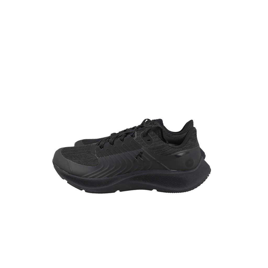 Tenis ZOOM SHIELD size 10.5, negros