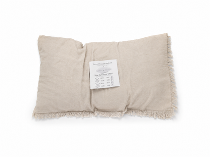Funda de Almohada Decorativa Color Beige con Flecos.