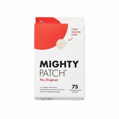 Paquete de 75 parches hidrocoloides diseñados para absorber las impurezas de los granitos durante la noche.