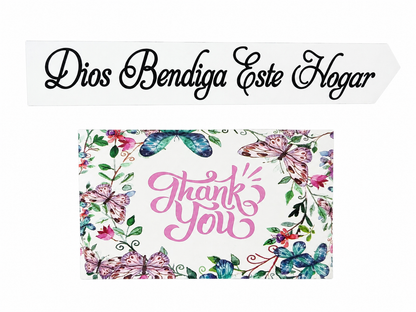 Calcomanía decorativa de pared con frase Dios Bendiga Este Hogar en color negro.