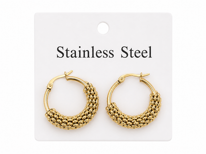 Aretes de Aro Texturizados Color Dorado de Acero Inoxidable.