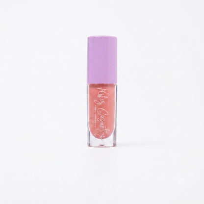 Brillo labial hidratante y nutritivo en color Pink Drink.