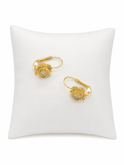 Pendientes Colgantes con Diseño de Flor Color Dorado para Mujer.