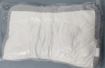 Almohada acolchada de microfibra de color blanco y gris