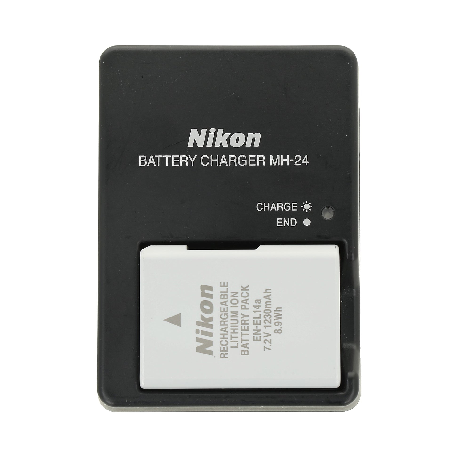 Cargador de Batería Rápido Nikon MH-24 con batería Nikon EN-EL14a.
