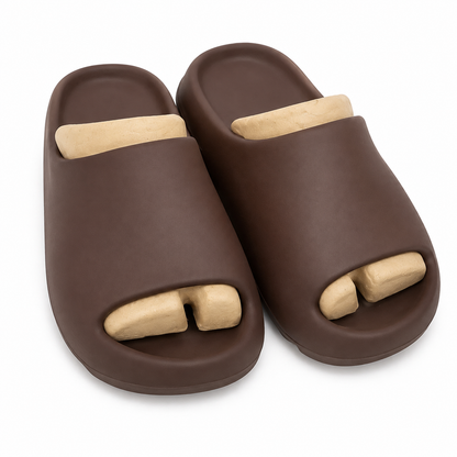 Sandalias tipo slide marrones con detalles beige, talla 7.