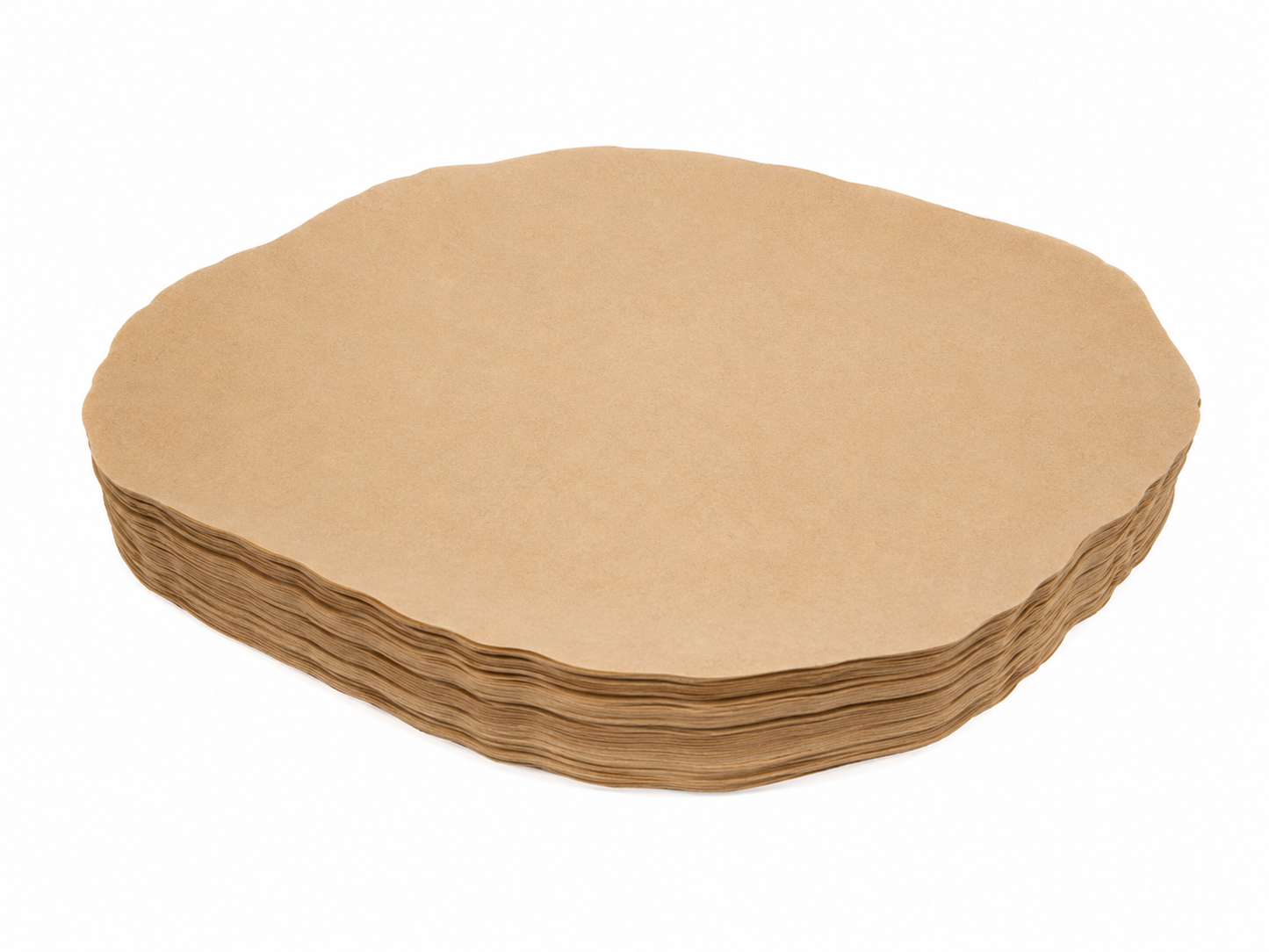 Platos desechables de papel kraft con borde irregular para servir alimentos.