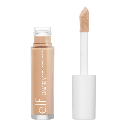Corrector de camuflaje hidratante, reconocido por ofrecer una cobertura completa con un acabado satinado, en el tono Beige Clair.