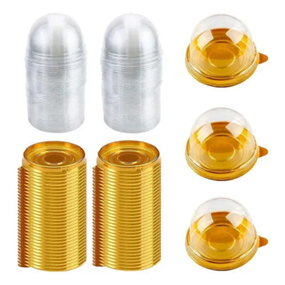 Envases plásticos transparentes con base dorada para postres, 50 piezas.