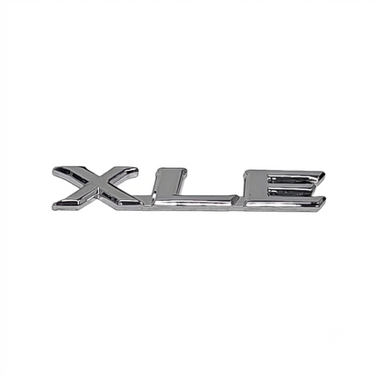 Emblema genuino de Toyota con acabado cromado brillante para el modelo XLE
