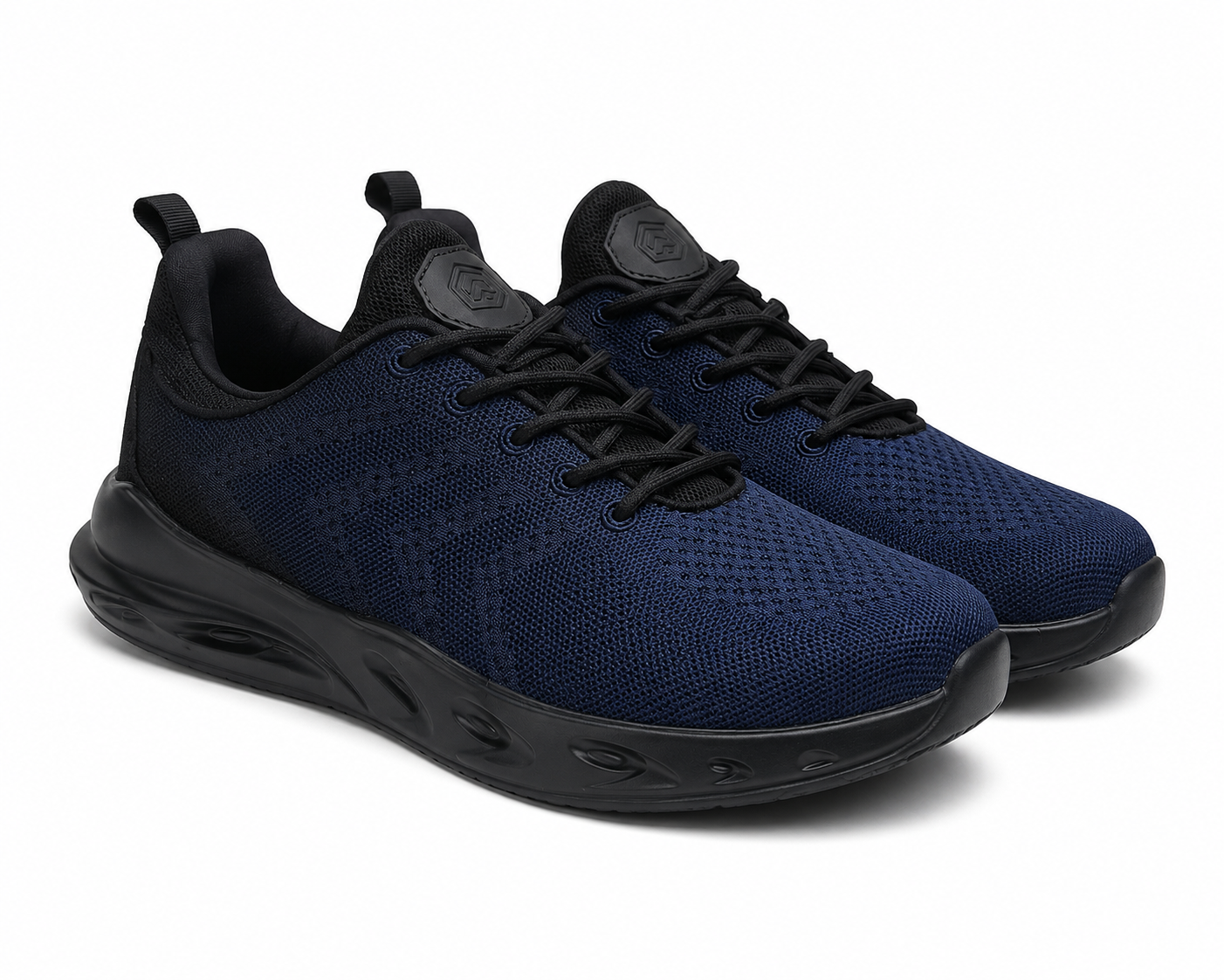 Tenis deportivos de malla transpirable azul marino con suela negra, talla 42.