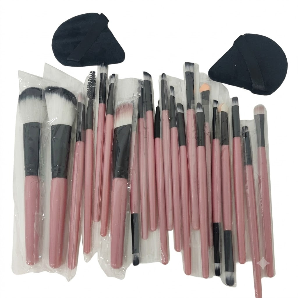 Brochas de maquillaje rosa incluye aproximadamente 25 piezas con cerdas sintéticas.