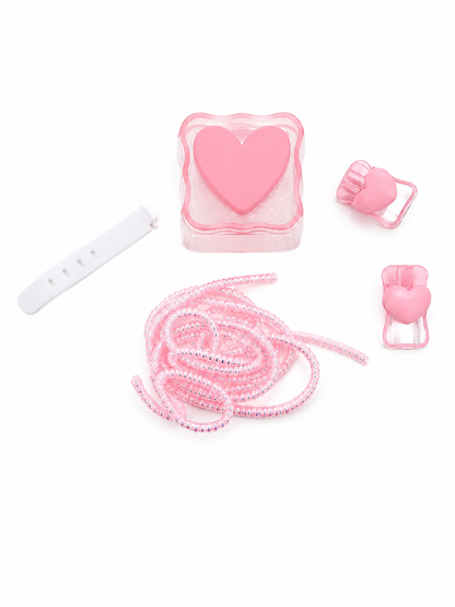 Accesorios  infantiles en tonos pastel.