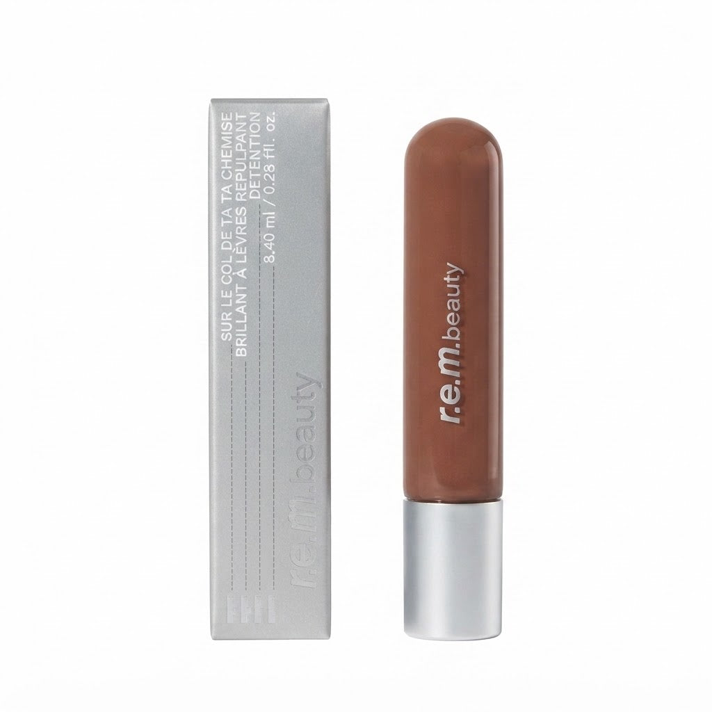 Brillo de labios en el tono Detention.