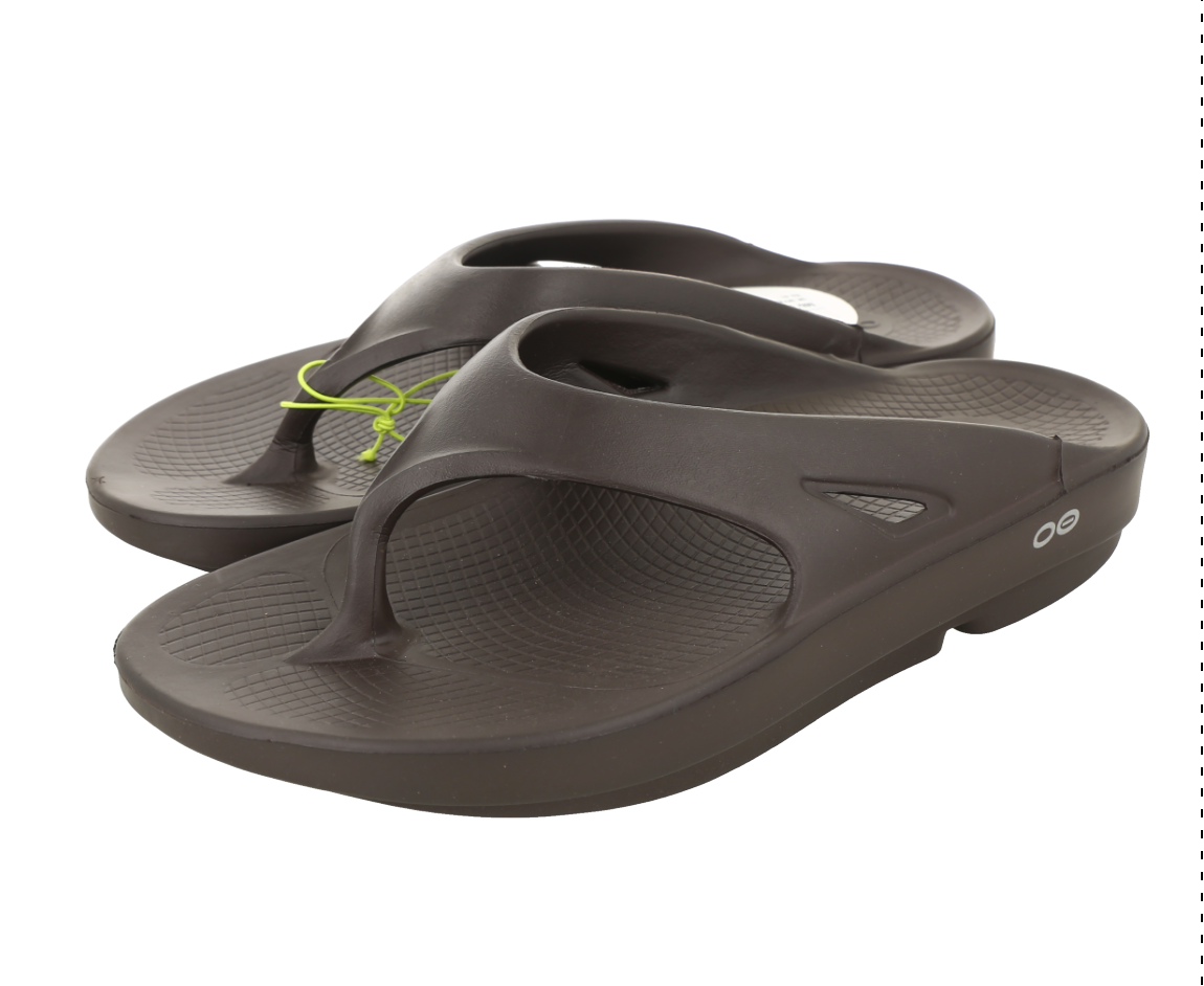 Sandalias comodas de color marrón size W10 / M8.