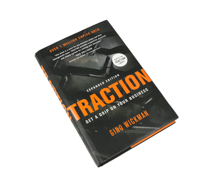 Libro "Traction: Get a Grip on Your Business" y fue escrito por Gino Wickman