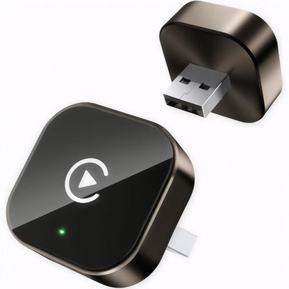Adaptador inalámbrico para CarPlay y Android Auto. Se trata de un dongle diseñado para convertir los sistemas de infoentretenimiento de los vehículos que requieren una conexión por cable en sistemas totalmente inalámbricos.