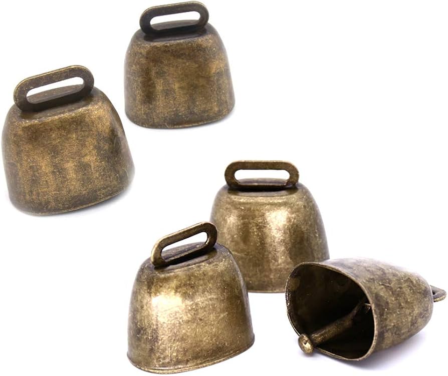 Campanas de metal de estilo retro para ganado o mascotas, con un acabado de bronce antiguo.