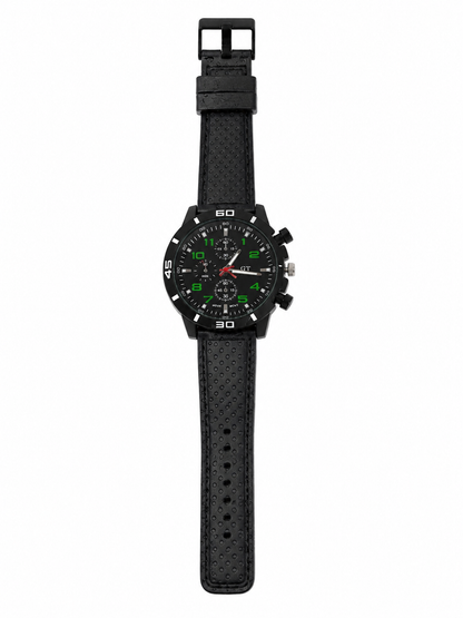 Reloj analógico deportivo para hombre con correa negra de silicona y diseño cronógrafo.