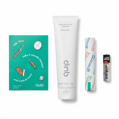 Pasta de dientes quip con sabor a sandía contiene flúor anticavidad para proteger los dientes.