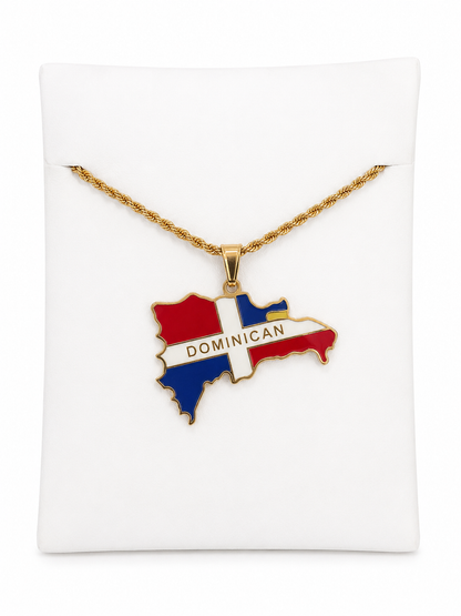 Collar con Colgante de Mapa de República Dominicana en Color Dorado con Cadena.