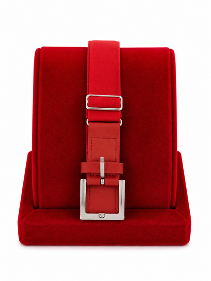 Correa Ajustable Roja con Hebilla Metálica para Bolso o Accesorios.