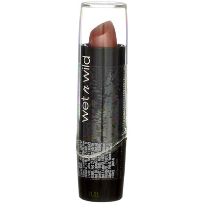 labial en un tono rosa con acabado escarchado.