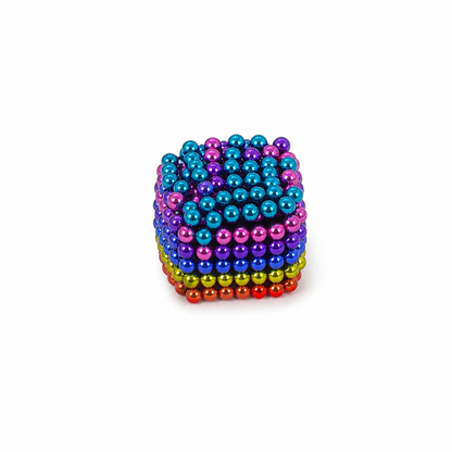 Cubo Magnético de Esferas Multicolor para Escritorio y Relajación.