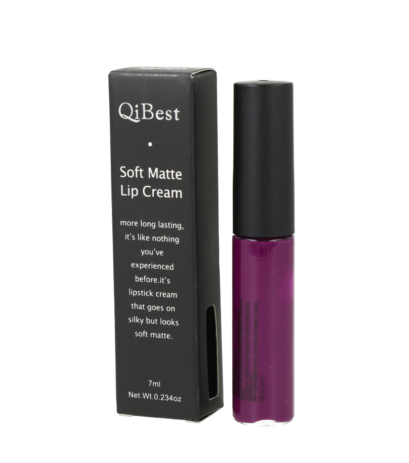 Crema labial mate suave en un tono púrpura oscuro #15.