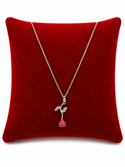 Collar Colgante Rosa Roja con Cadena Plateada.
