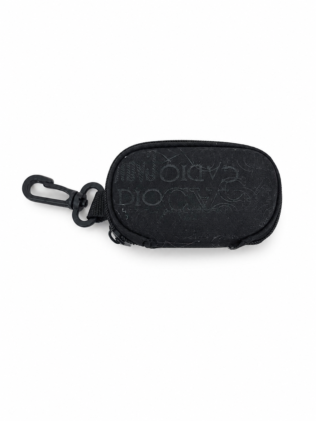 Estuche Compacto Negro con Cremallera y Gancho para Llaves.