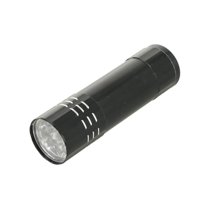 Linterna UV portátil de aluminio negro con 9 LEDs.