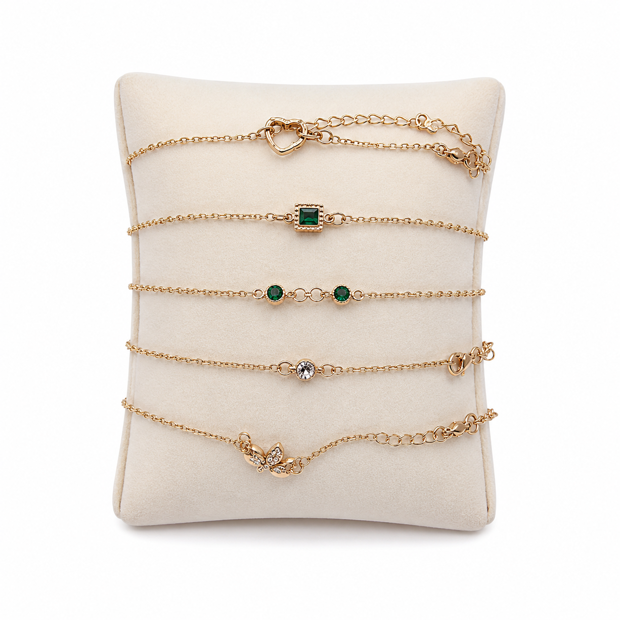 Juego de 5 pulseras de diseño elegante con detalles decorativos en color verde y transparente.