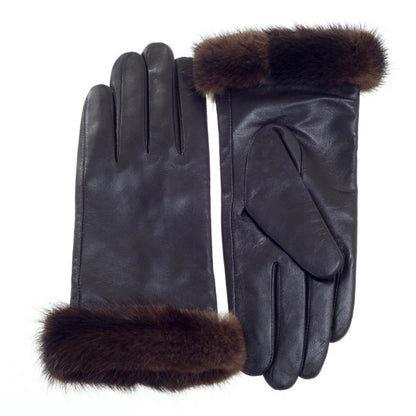 Guantes negros con puños de pelo sintético marrón.