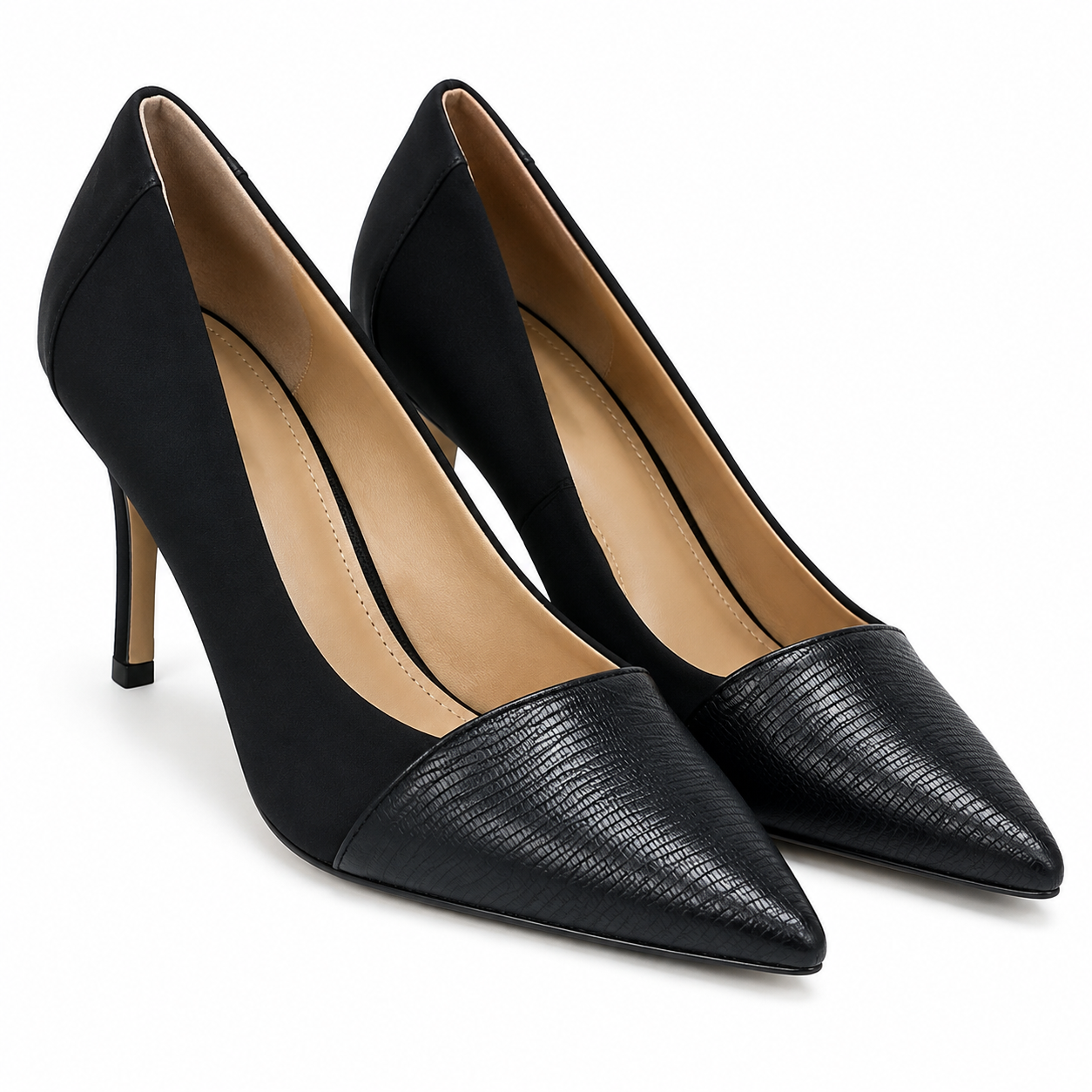 Zapatos de tacón alto negros con punta fina, talla 9.5.