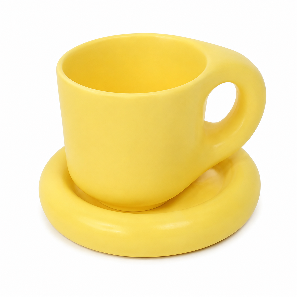 Taza Amarilla con Asa Redondeada y Plato a Juego de Diseño Moderno.