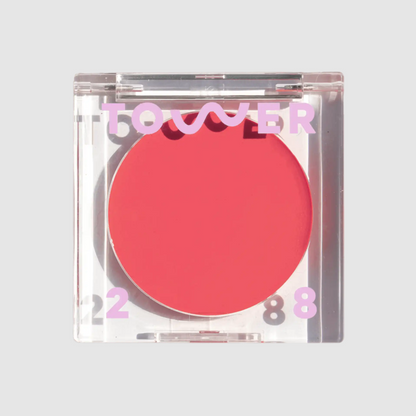 Bálsamo multiusos para labios y mejillas, ofrece un acabado luminoso y natura