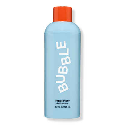 Limpiador facial en gel en una botella de 4.2 oz.