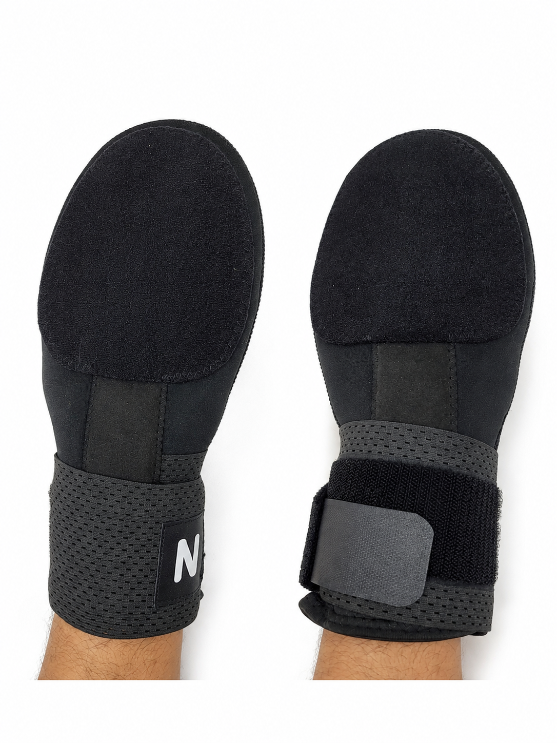 Guante de Compresión y Soporte para Mano y Muñeca.